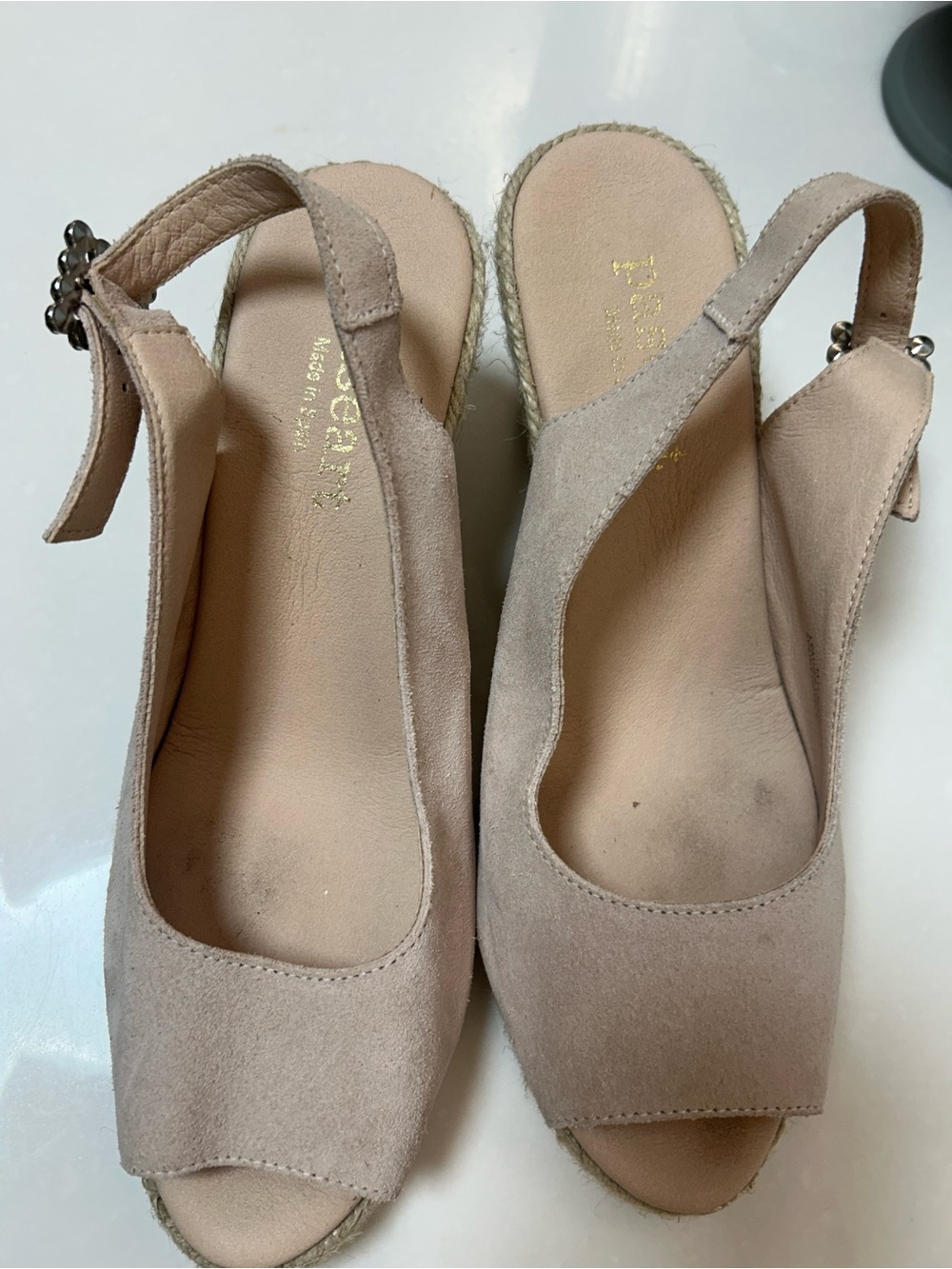 PASEART SUEDE WEDGE ESPADRILLE style sandals. Size 40(US9). Rhinestone buckle